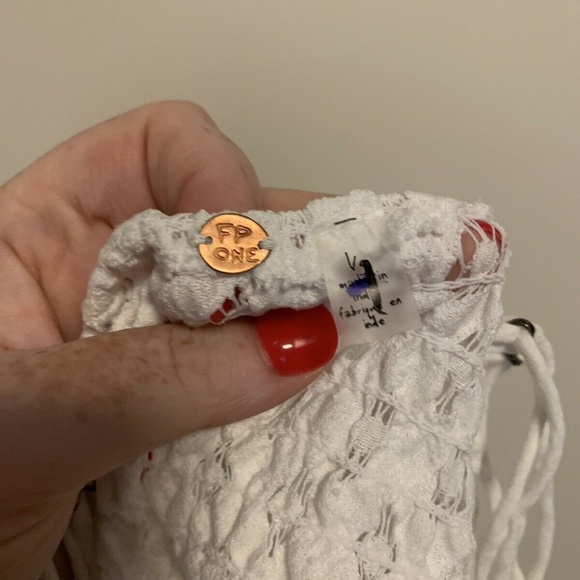 NEW Free People Adella Lace Crochet Bralette - Picture 2 of 4